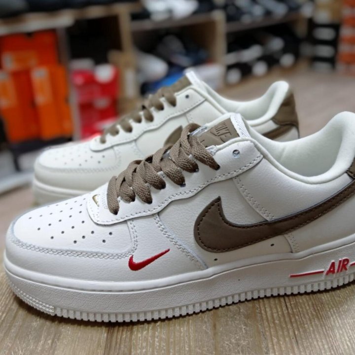 Кроссовки Nike Air Force