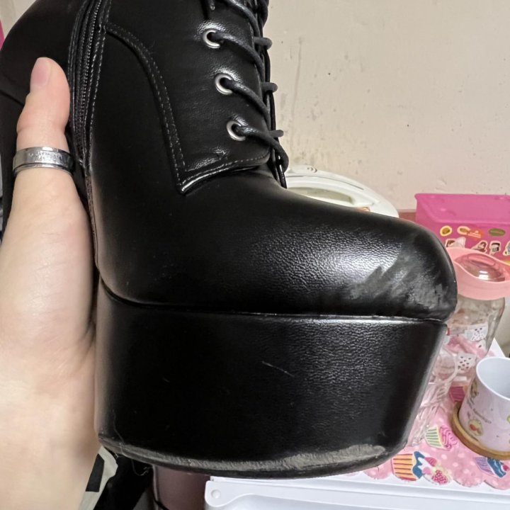 Сапоги стрипы