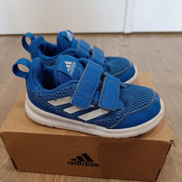 Кроссовки Adidas 26