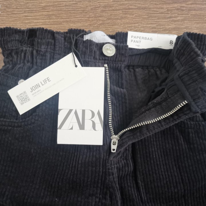 Брюки на девочку Zara.