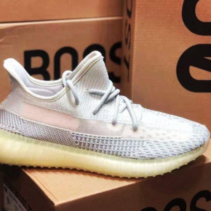 Кроссовки Adidas Yeezy Boost 350