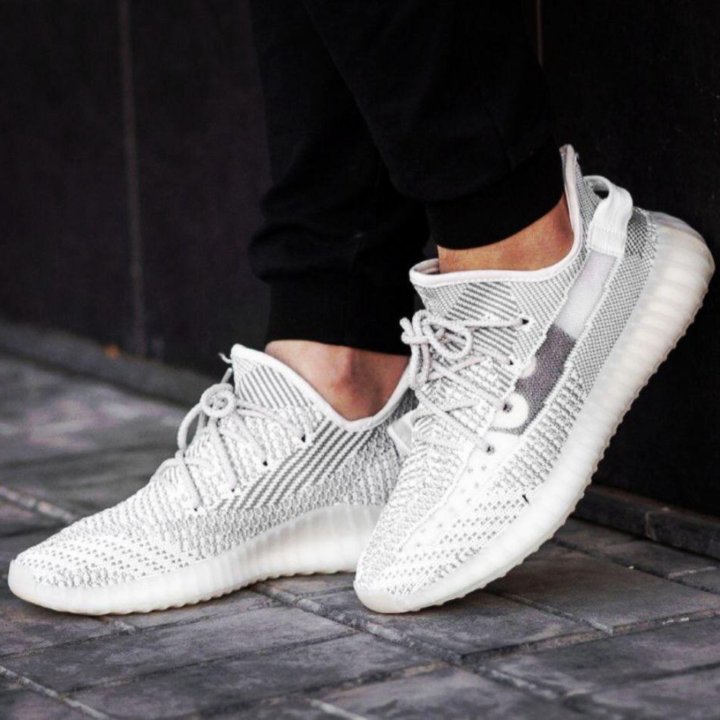 Кроссовки Adidas Yeezy Boost 350