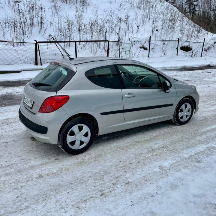 Peugeot 207, 2008