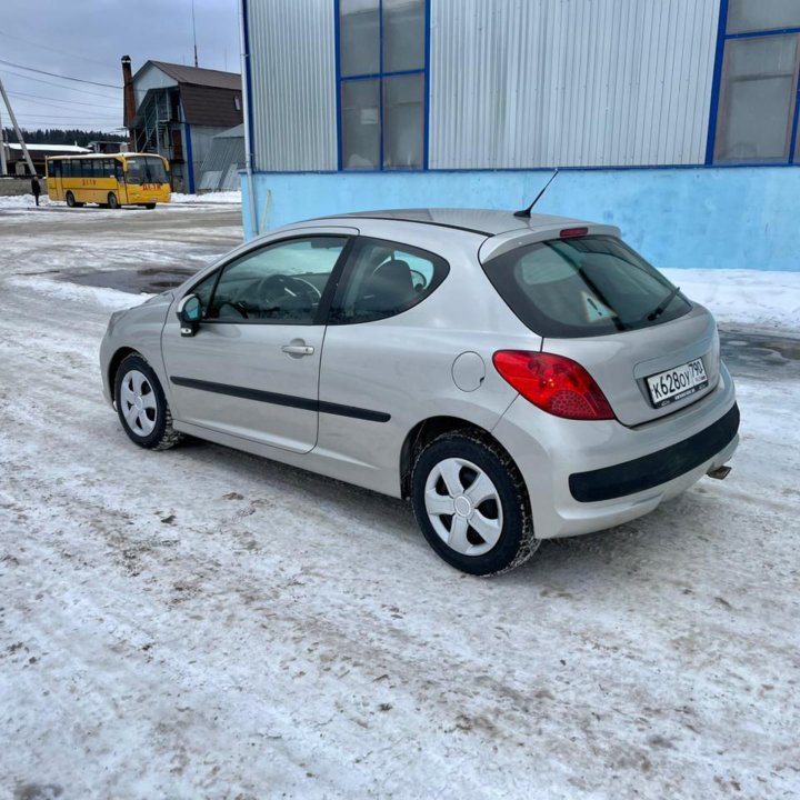 Peugeot 207, 2008