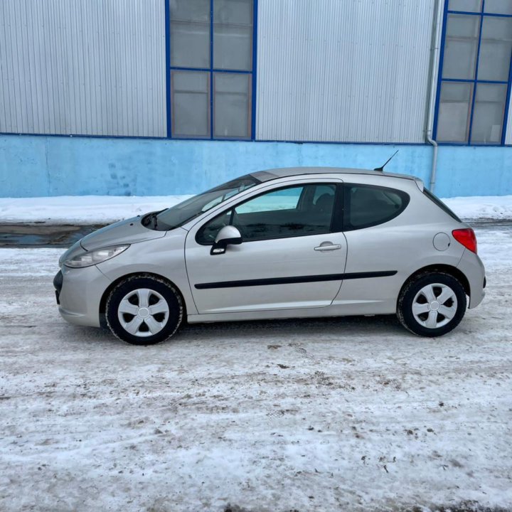 Peugeot 207, 2008