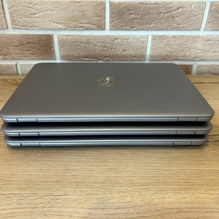 HP elitebook 840 G4 (core I5-7300U+SSD 256GB+8GB)