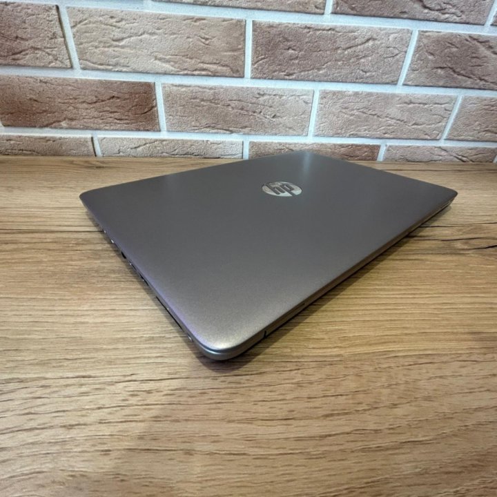 HP elitebook 840 G4 (core I5-7300U+SSD 256GB+8GB)