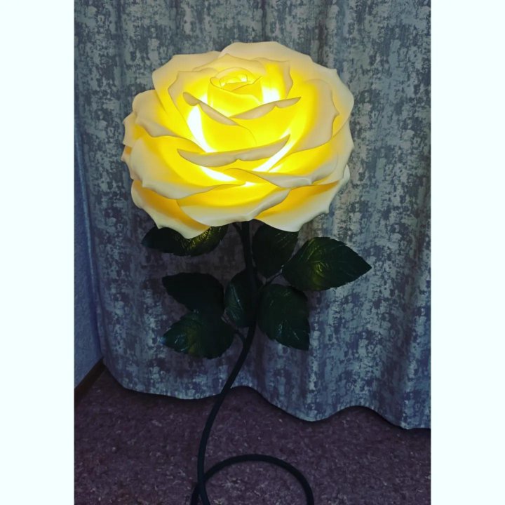 Роза светильник из изолона