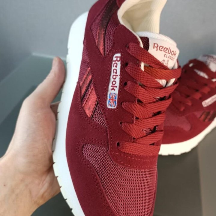 Кроссовки женские Reebok klassic