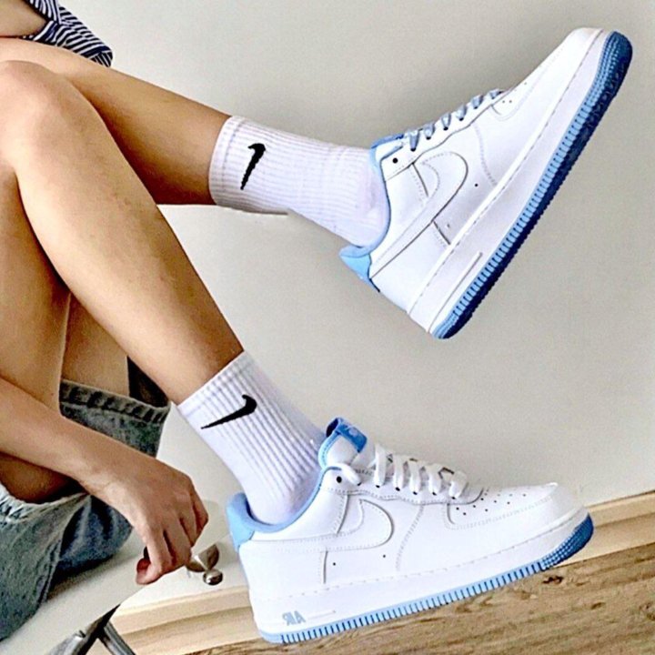 Кроссовки Nike Air Force 1