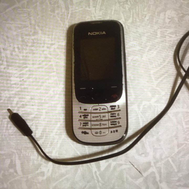 Телефон Nokia 2330c-2