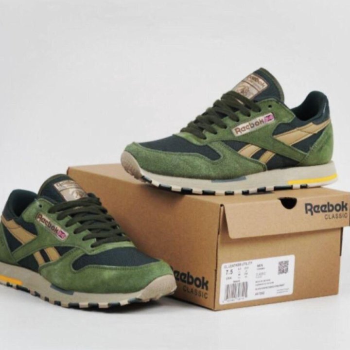 Кроссовки Reebok CL Utility