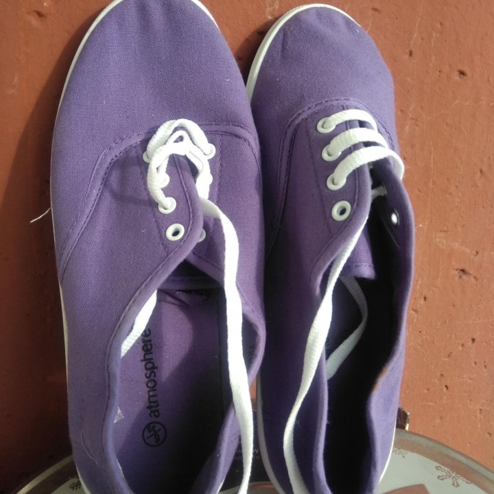 Разноцветные кеды