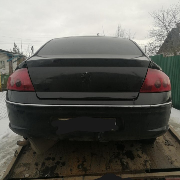 В разборе Peugeot 407