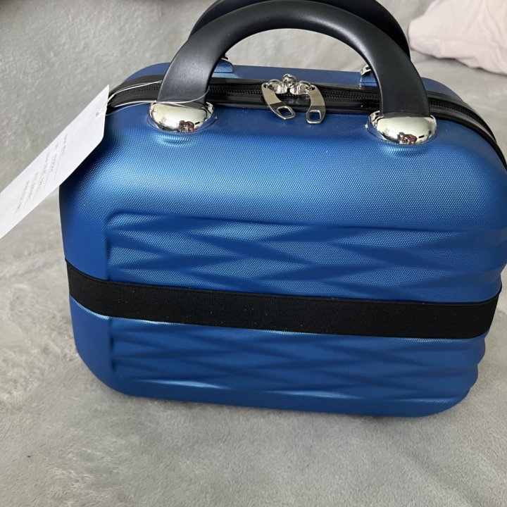 Сумка чемодан