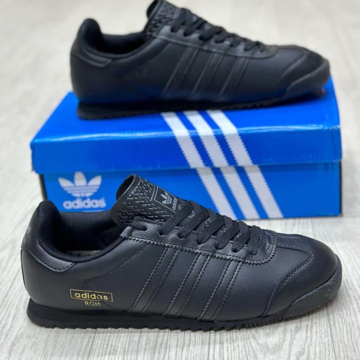 Кроссовки adidas мужские