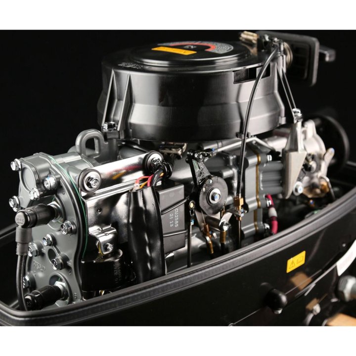 Suzuki DT30S 499 см³ лодочный мотор