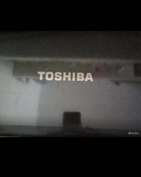 Ноутбук TOSHIBA