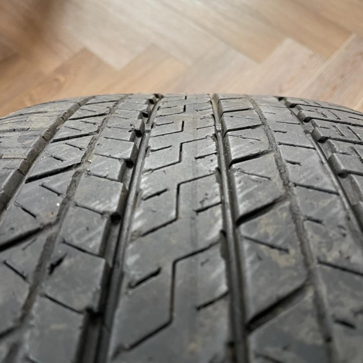 Dunlop SP SPORT 7000 a/s 2шт. 235/45 R18 шины