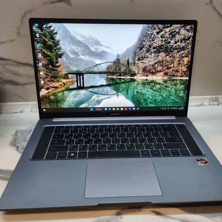 Honor magicbook 16 5600h