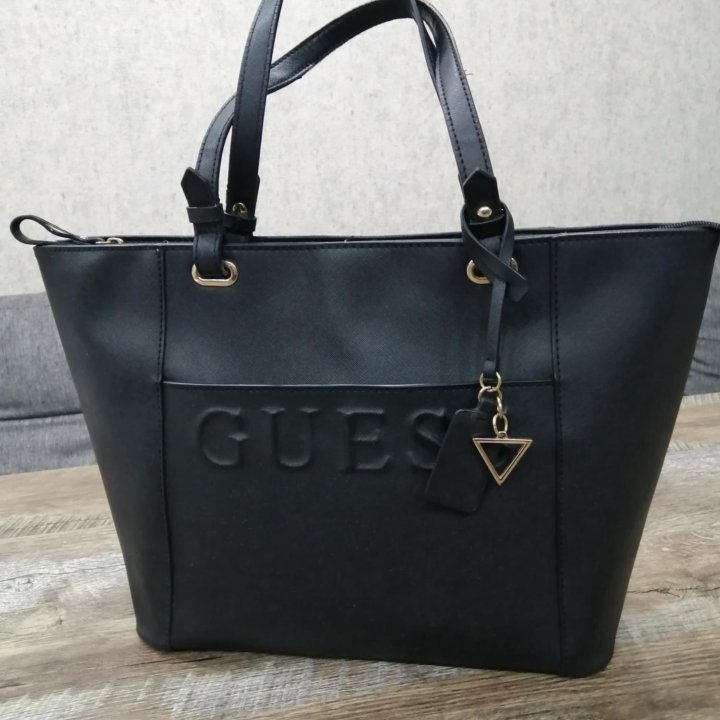 Сумка Guess