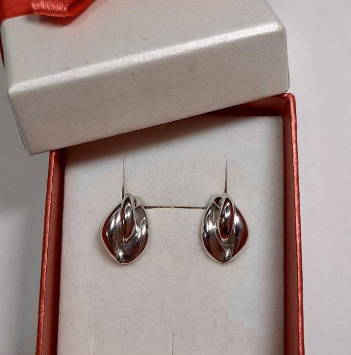 Серебряные серьги