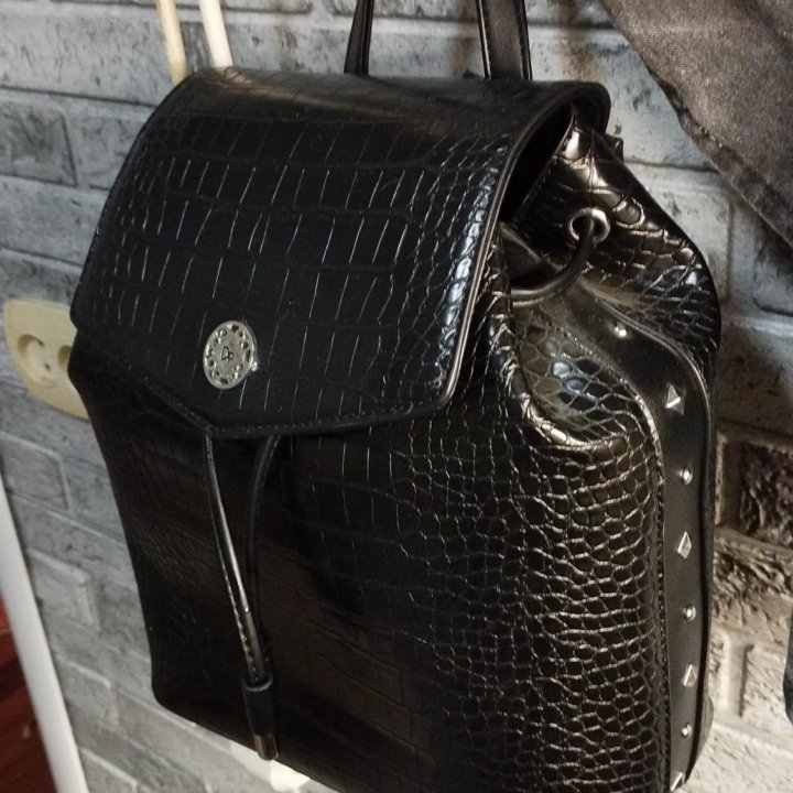 Женский рюкзак