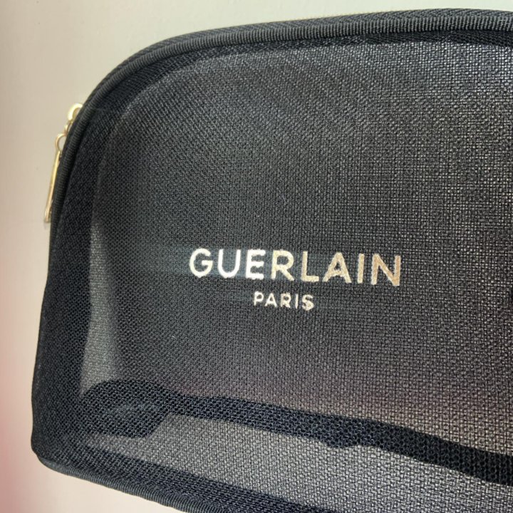 Косметичка guerlain новая