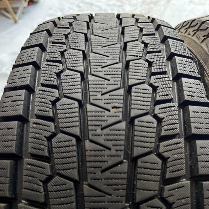 2 шт. Зима Yokohama Ice Guard SUV G075 225/65 R17