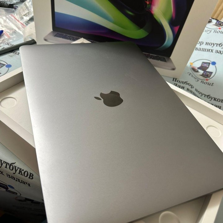 MacBook Pro 13 2020 M1/512gb/8gb/107 циклов, короб