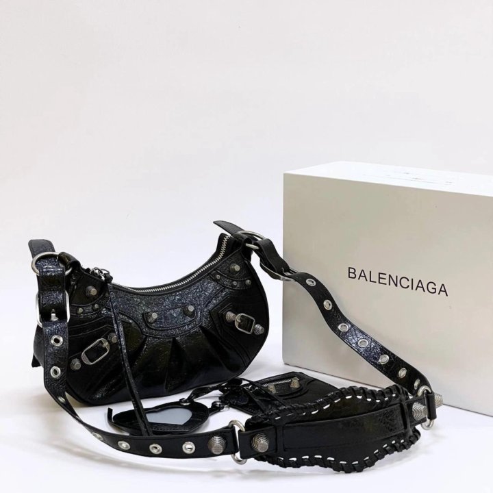 Сумки Balenciaga