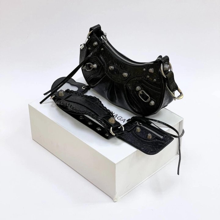 Сумки Balenciaga