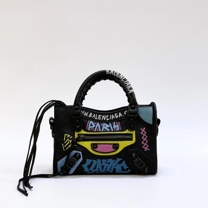 Сумки Balenciaga