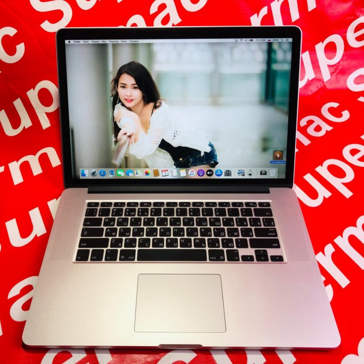 ноутбук MacBook Pro 15 2015 500 Radeon R9