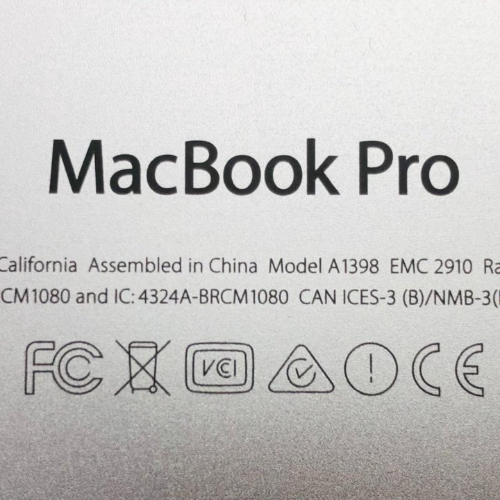 MacBook Pro 15 2015 512SSD Radeon R9