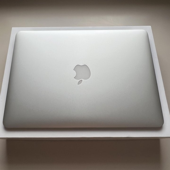 Apple MacBook Air 13 2015