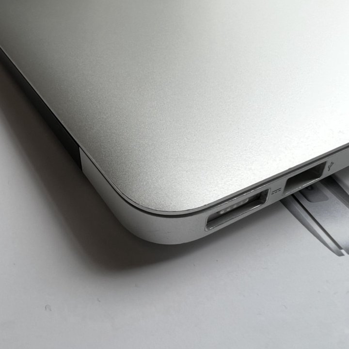 Apple MacBook Air 13 2015