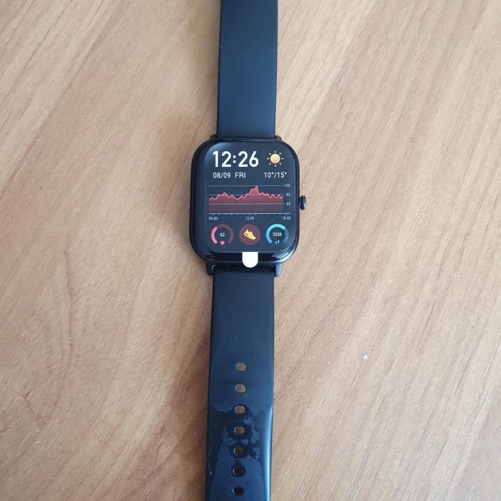 Продам смарт-часы Amazfit GTS