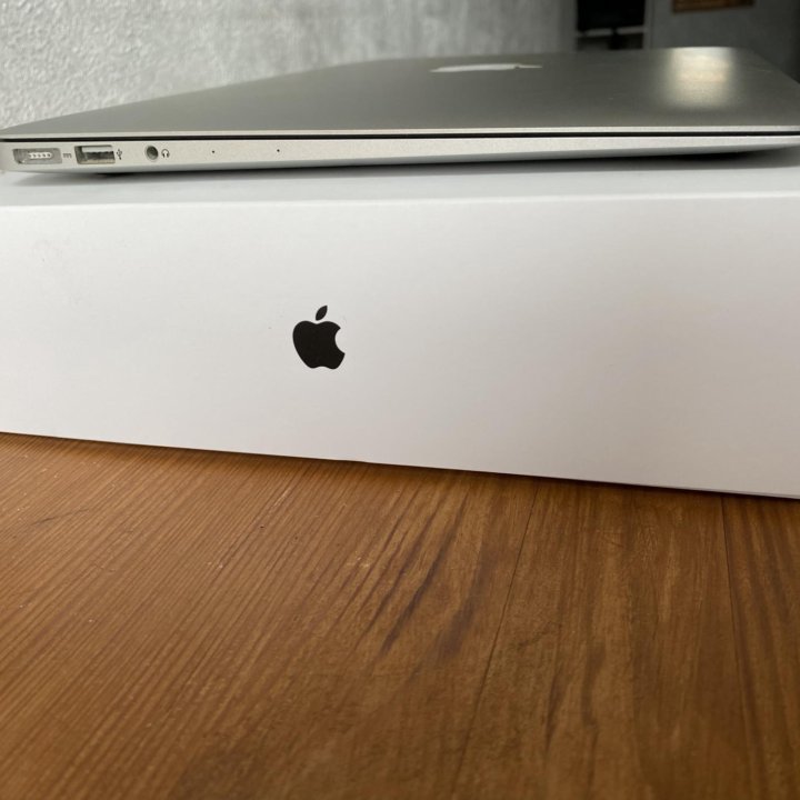 MacBook Air 13