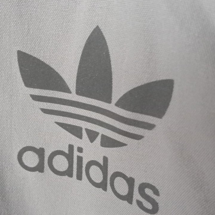 ВЕТРОВКА ADIDAS