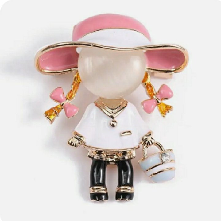 Брошь девочка