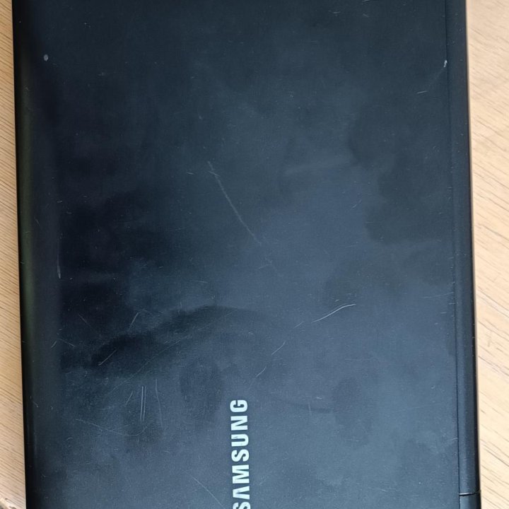 Нетбук Samsung NC-N100 10.1