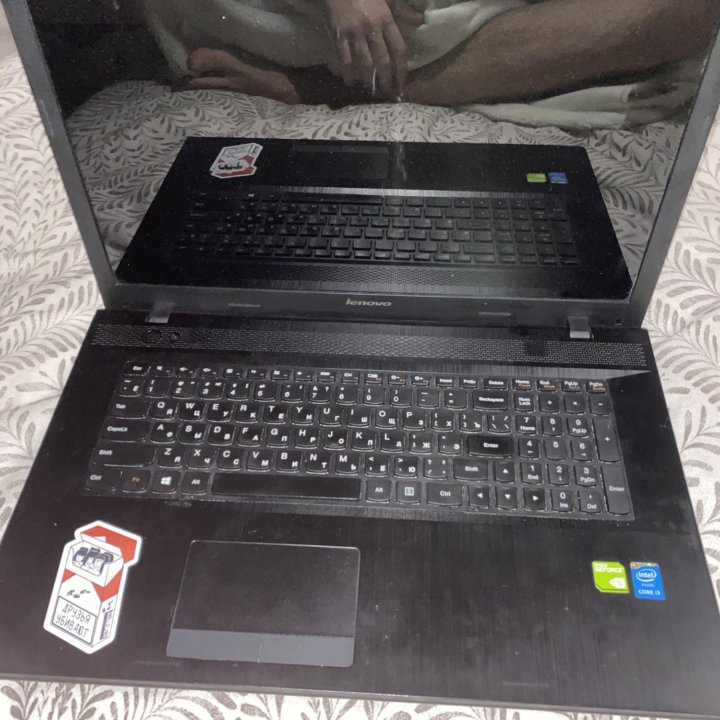 Ноутбук LENOVA