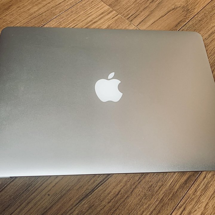 Apple MacBook Pro (Retina, 13 Early 2015) РСТ