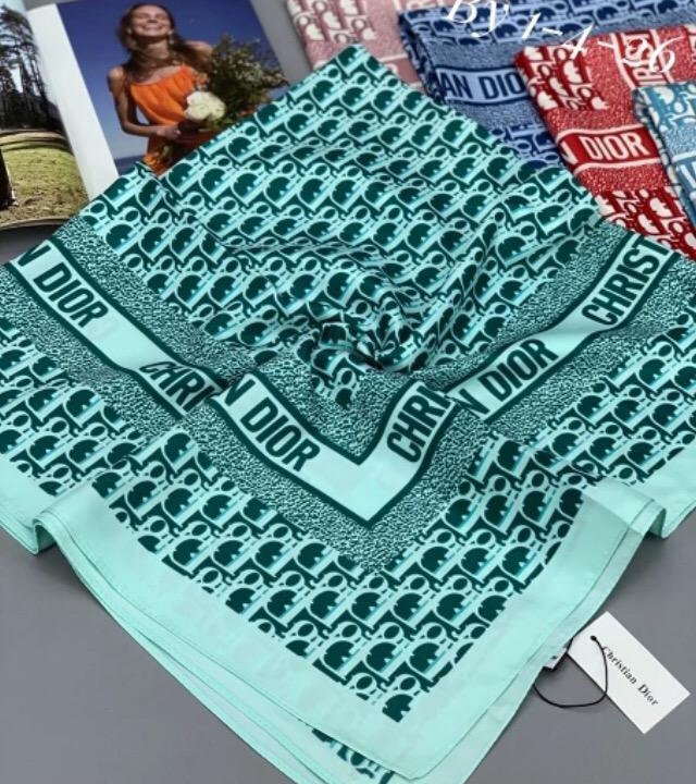 Платок Диор