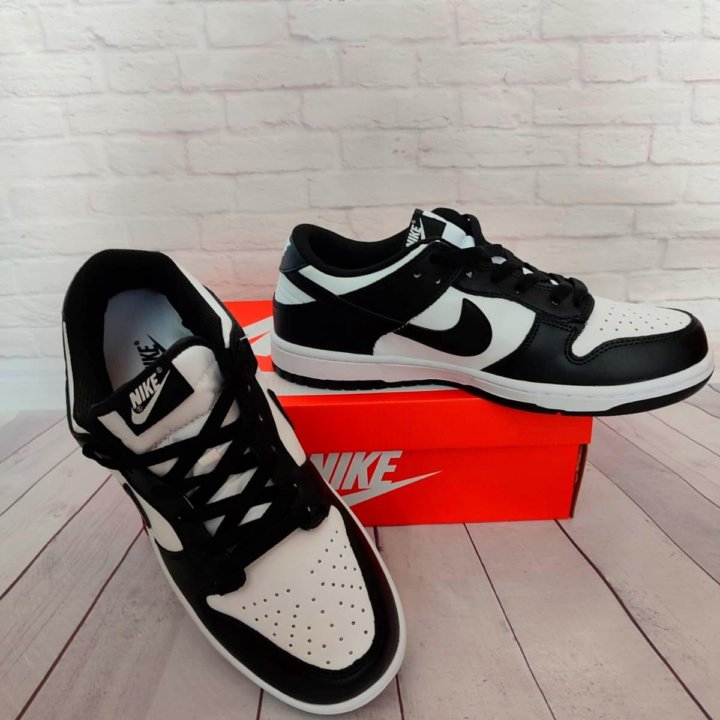 Кроссовки Nike Dunk Low Black/White