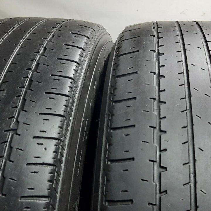 225/60R18 100V Triangle TR257