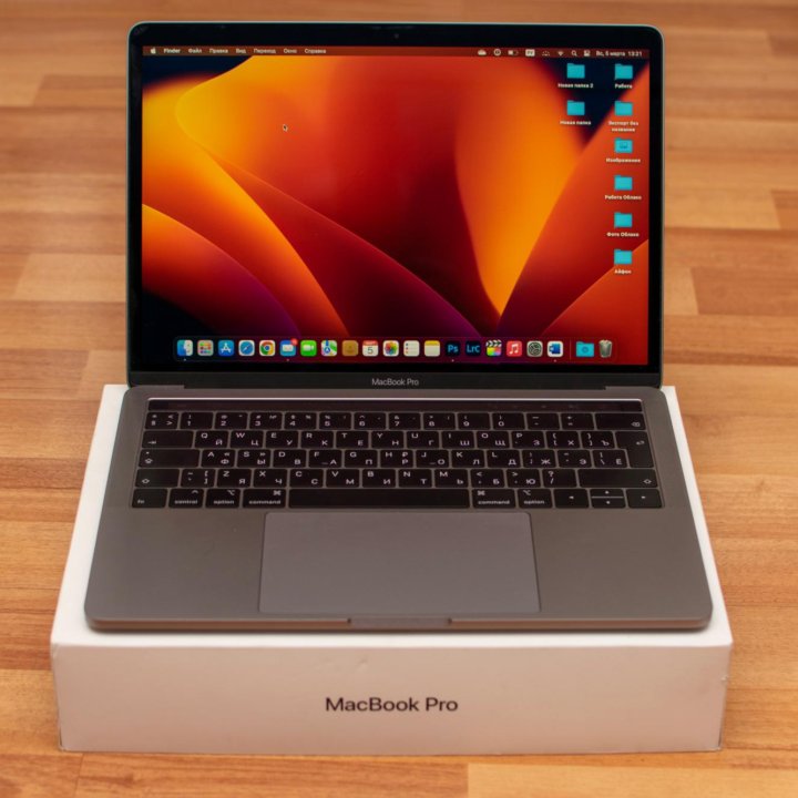 MacBook Pro 13 2018 8/512 Touch Bar, РСТ, Идеал