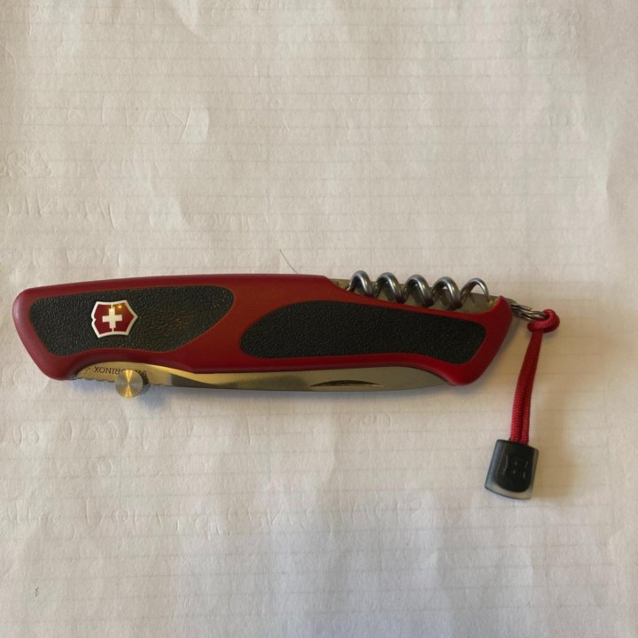 Нож victorinox rangergrip 52