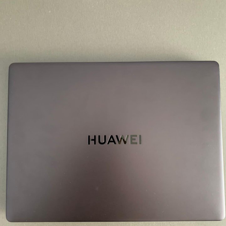 Ноутбук Huawei